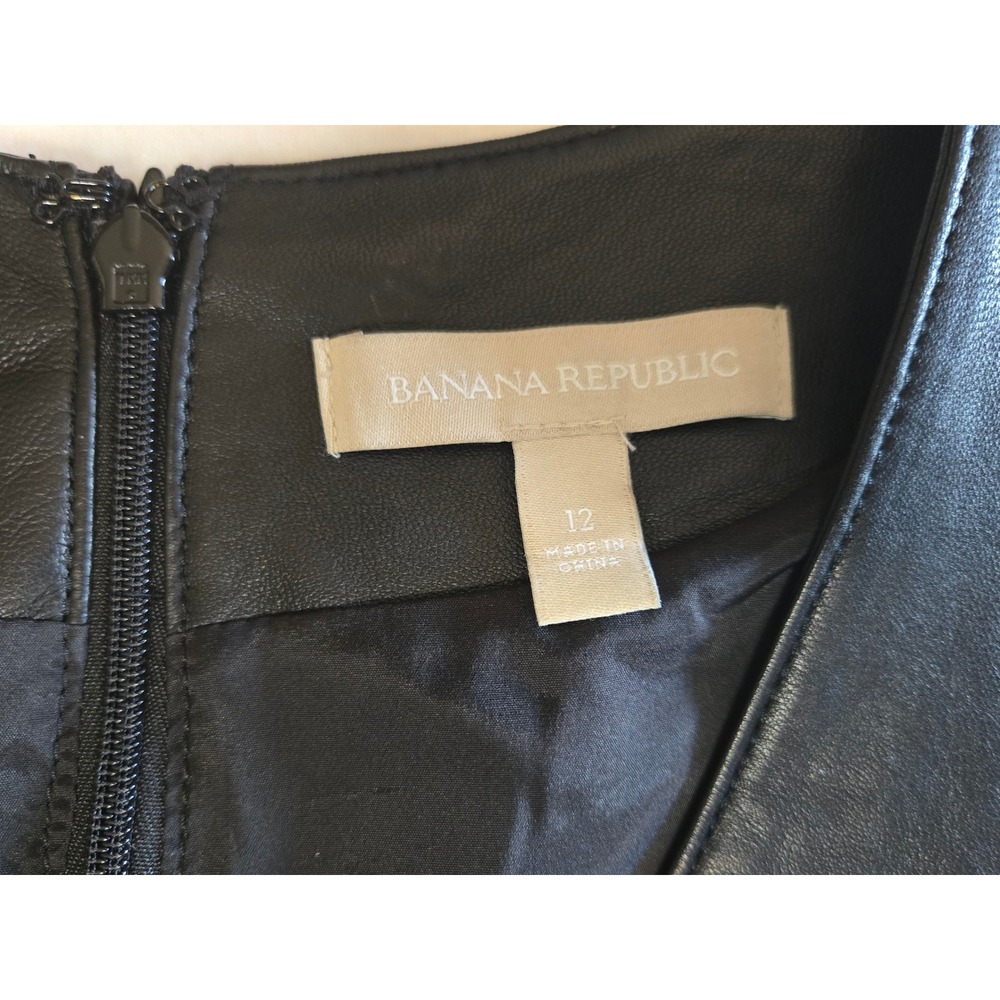 Banana Republic Womens Black Leather Front Ponte Sheath Dress V-Neck Size 12 - Picture 3 of 10